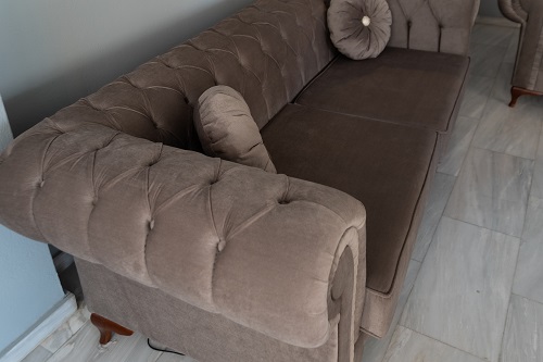 Σαλόνι με τριθέσιο και διθέσιο καναπέ