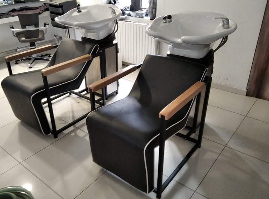 hairdressing chair 