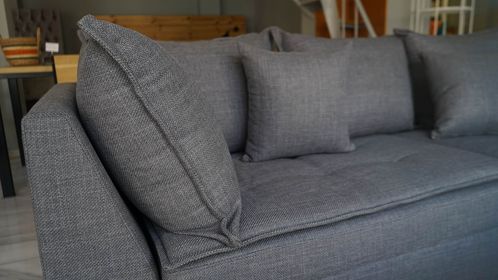 ccorner couch  2.20 x 2.20